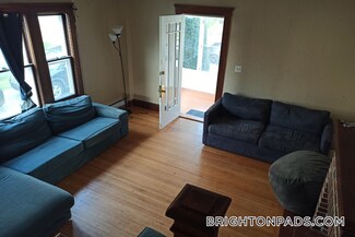 31 Wade St Unit Right, Boston, MA 02135