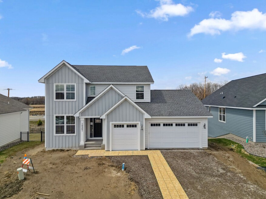 10261 Shadyview Ln N, Maple Grove, MN 55311 - photo 1