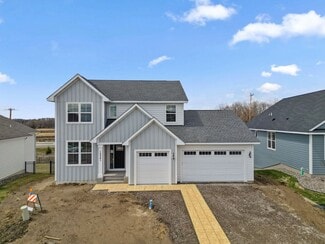 10261 Shadyview Ln N, Maple Grove, MN 55311