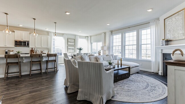 156 Erica Ln unit 36210208, Columbia, PA 17512 - photo 4