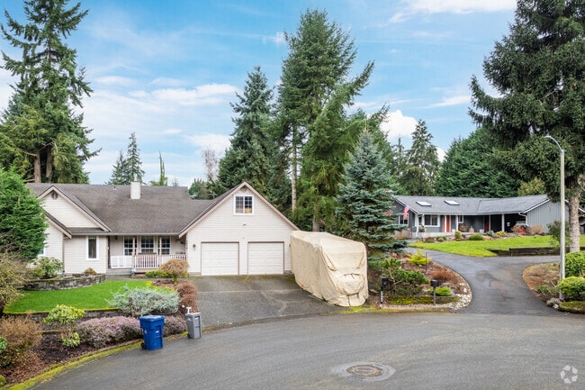 Cul-de-sacs are often filled with Rambler homes in Silver Firs.