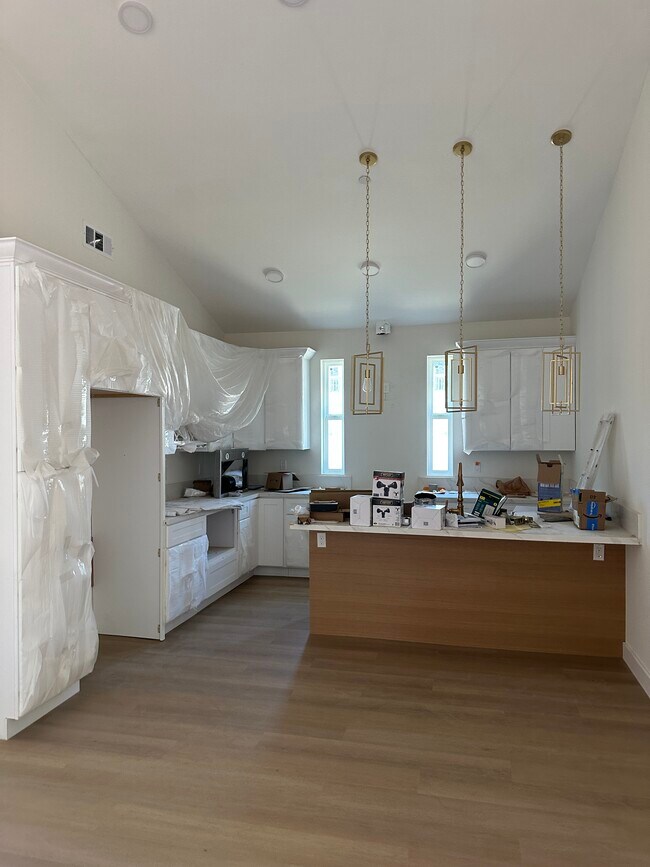 9617 Monte Vista St unit A, Rancho Cucamonga, CA 91701 - photo 3