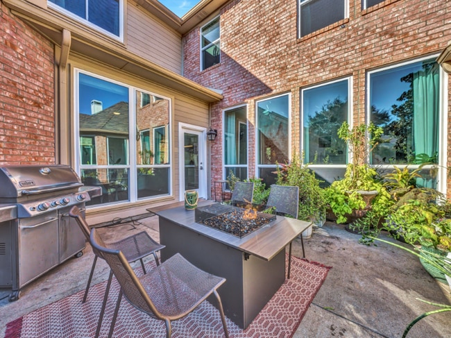 4552 Crosstimber Dr, Plano, TX 75093 - photo 7