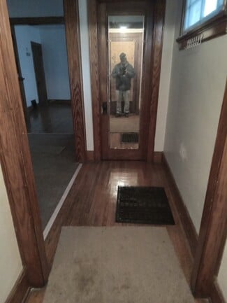 3133 Parkwood Ave, Toledo, OH 43610