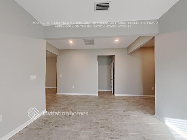 11821 Cara Field Ave, Riverview, FL 33579 - photo 5