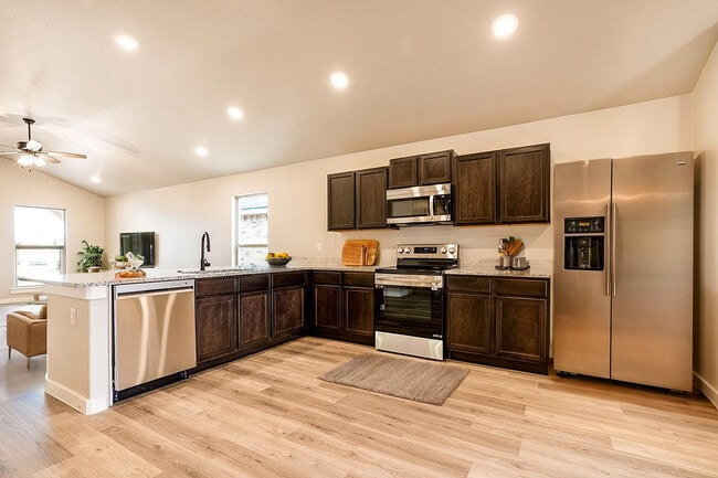 1201 87th St unit 36468254, Odessa, TX 79765 - photo 3