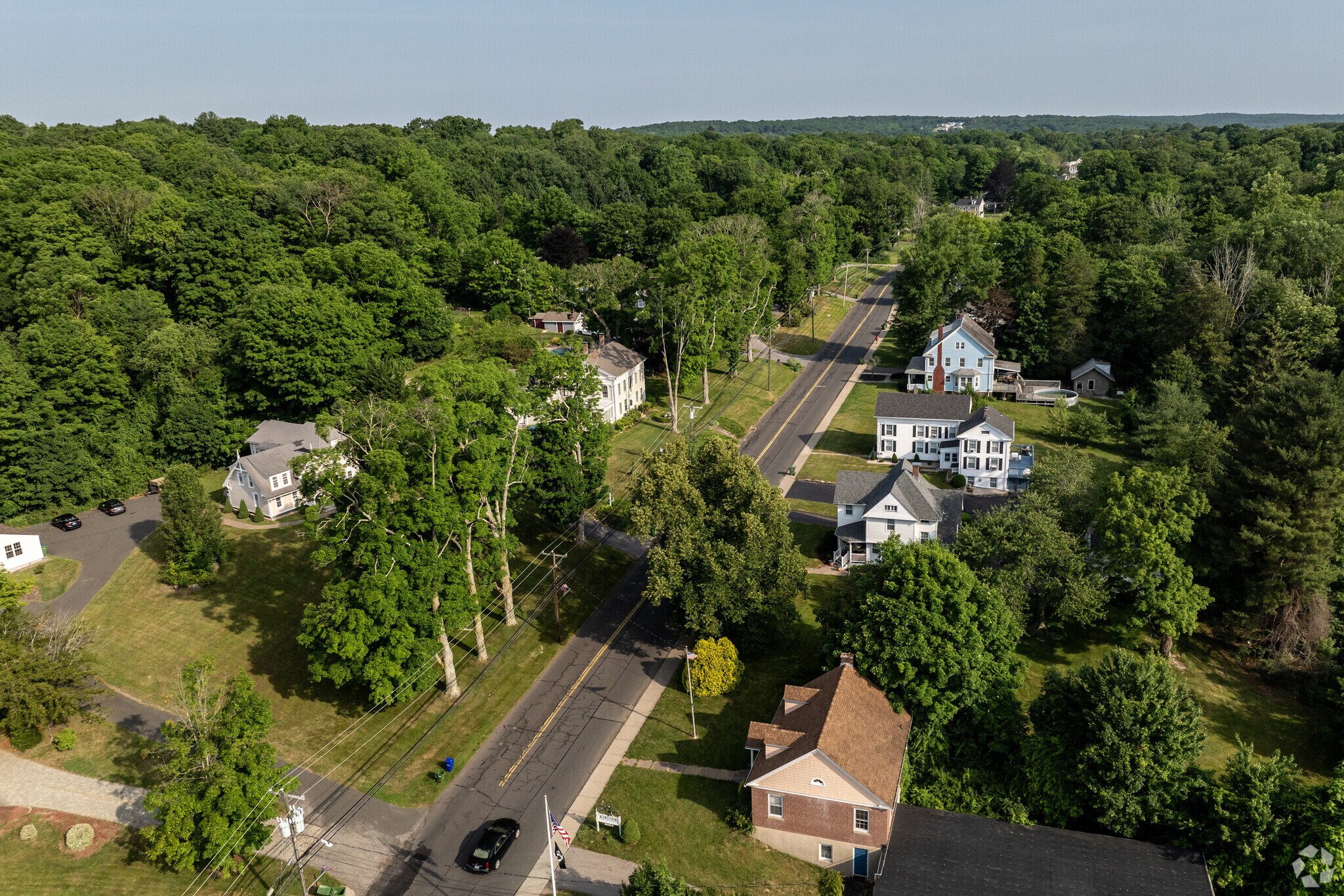 Middle Haddam has a small population is noted for its tranquil and rural atmosphere.