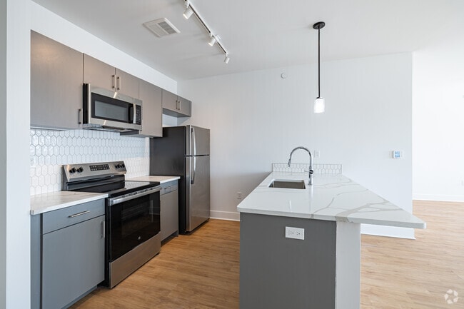 Meridia Bound Brook 1, Bound Brook, NJ 08805 - photo 5