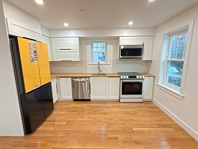 36 Shepard St unit 1, Brighton, MA 02135 - photo 2