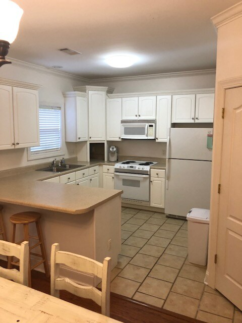 951 Frontage Rd unit 54, Oxford, MS 38655 - photo 6