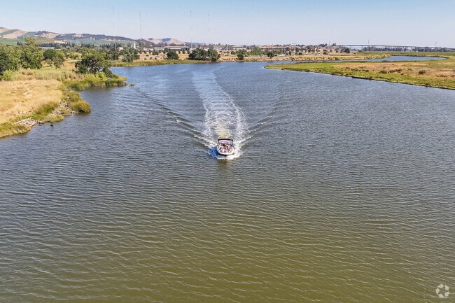 So the wind in your hair while on the boat at Napa Valley Vine Trail in Sheveland Ranch.