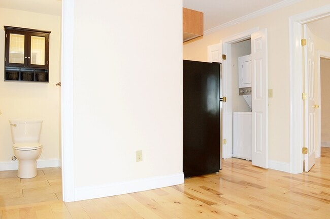 152 North St unit F, Burlington, VT 05401 - photo 3