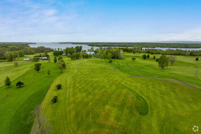 Lakewood Links in Alburgh Town features fairways near the tranquil waters of Lake Champlain.