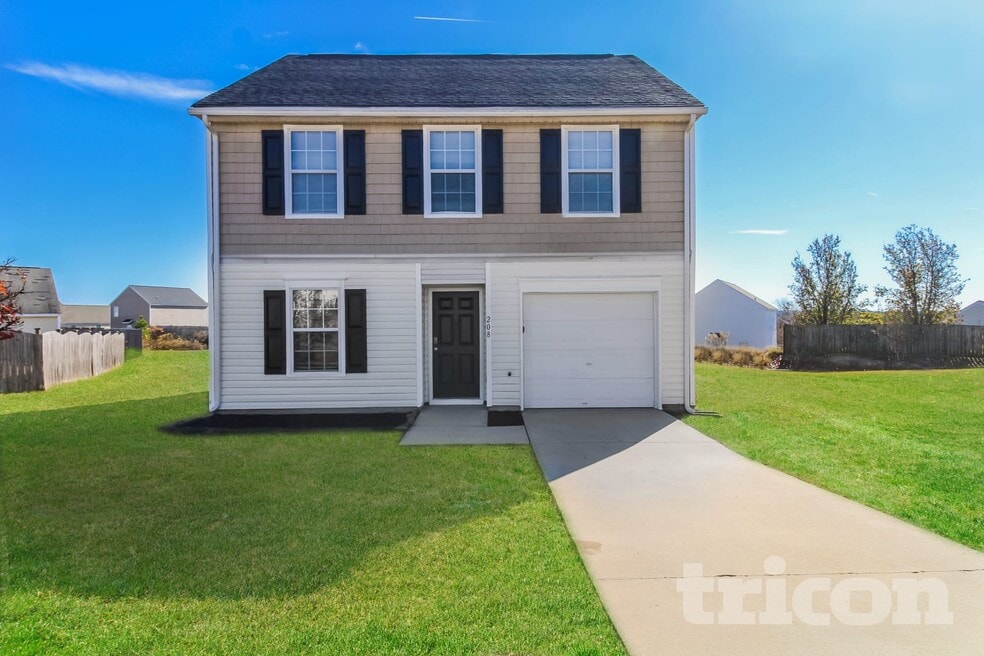 208 E Waverly Pl Ct, Columbia, SC 29229 - photo 1