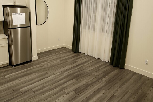 3017 Garibaldi Dr unit ADU, Roseville, CA 95747 - photo 3