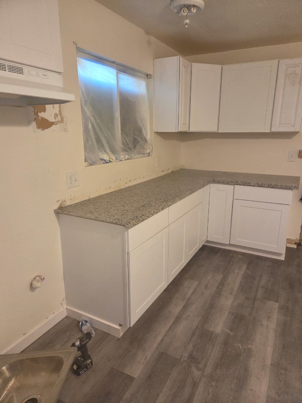 1102 L St Unit A, Bakersfield, CA 93304