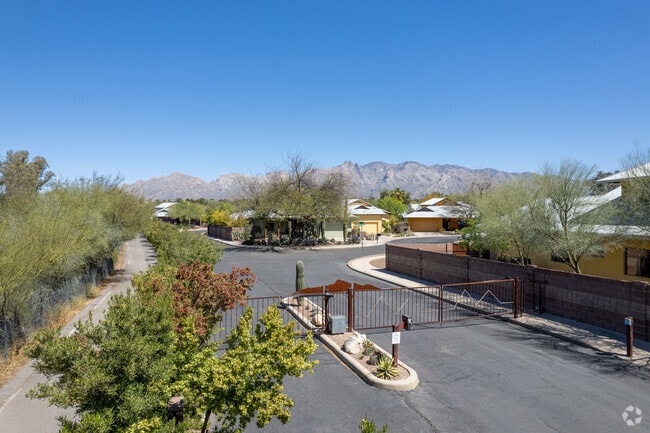 Secluded Gated Community In Campus Farm