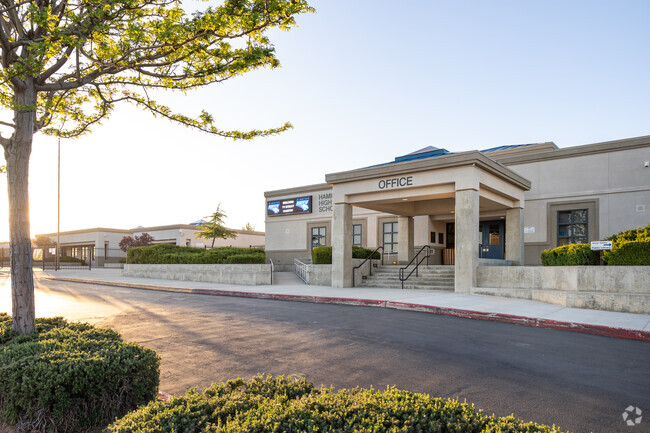 Hamilton High School in Anza has a dedicated student drop-off zone.
