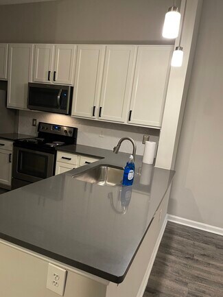 401 17th St NW Unit 4109, Atlanta, GA 30363