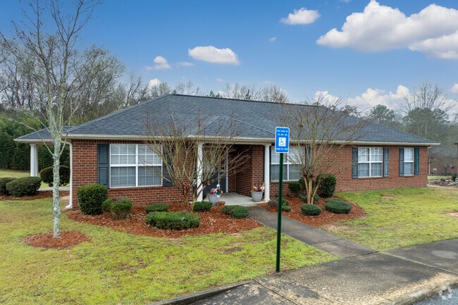 Leasing Office