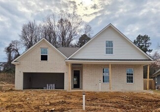 125 Live Oak Cove, Oakland, TN 38060