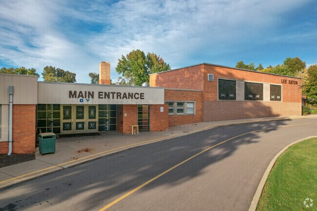 Lee Eaton Elementary School teaches Macedonia students in grades 5-6.