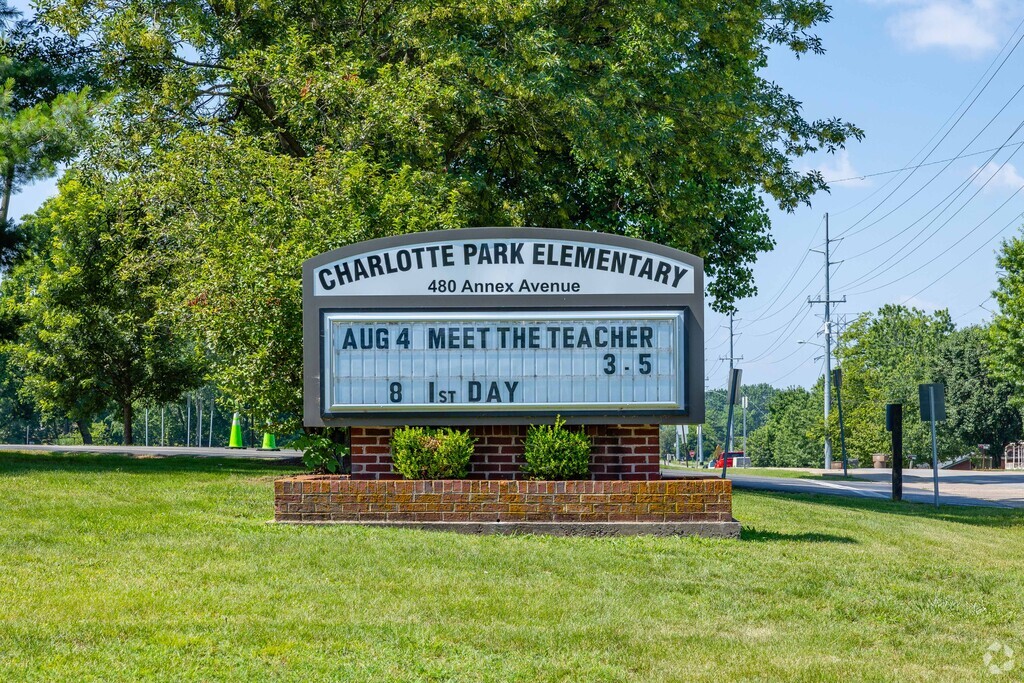 Charlotte Park Elementary School serves students in Charlotte Park from Pre-K through 4th grade.