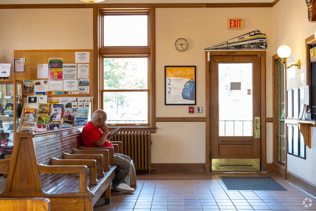 Mendota's Amtrak station makes it easy to commute to Chicago.