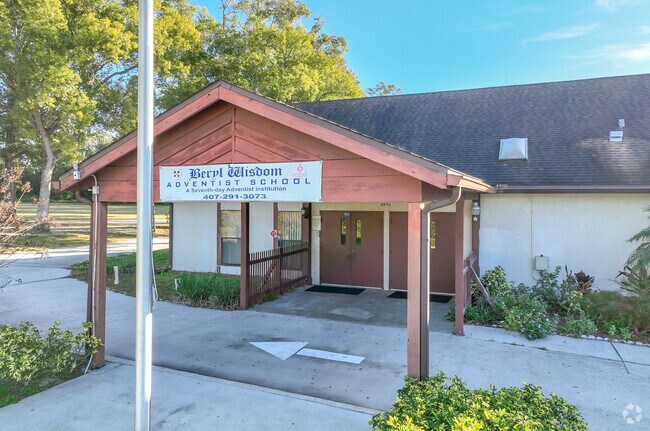 Beryl Wisdom Adventist School is located at 4955 Rose Ave, Orlando, FL.