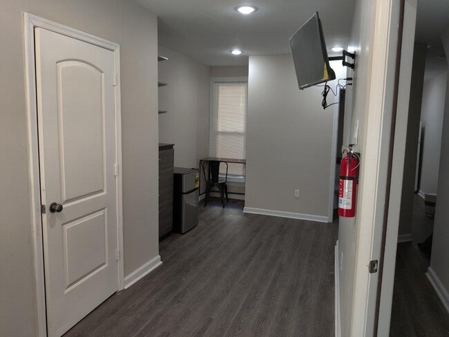 5535 Crowson St unit 2nd Fl - B2 - SRO, Philadelphia, PA 19144 - photo 5