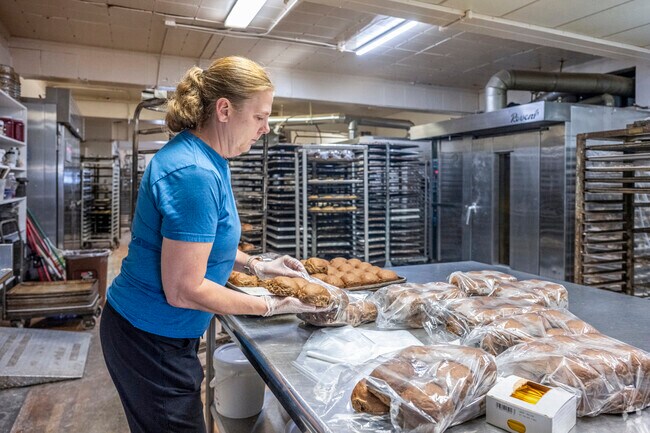 Simple Simon Bakery in Erb Park has been serving fresh-made pastries since 1967.