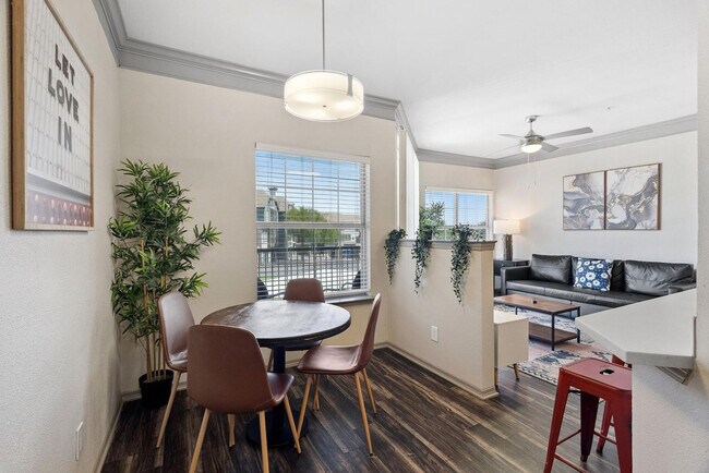 12100 Metric Blvd unit ID1343260P, Austin, TX 78758 - photo 6