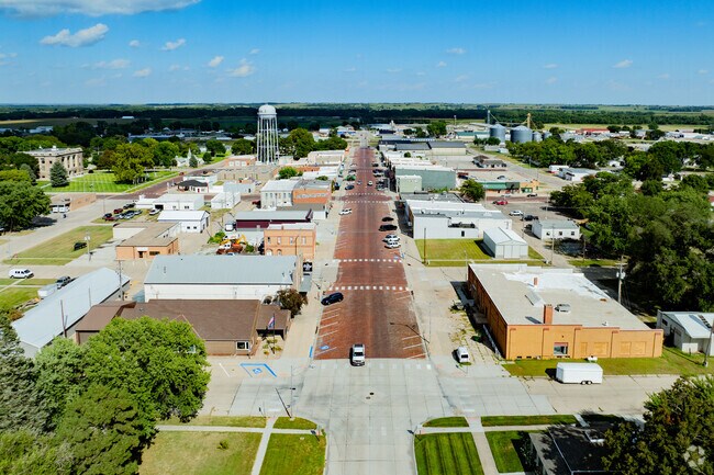 Centered around Howard Avenue, St. Paul’s historic downtown offers a glimpse into local history and community pride.