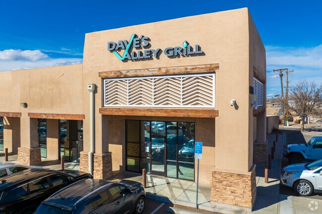 Dave's Valley Grill serves brunch and dinner to North Valley patrons.