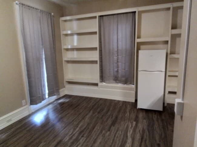 453 N Buckeye St unit B, Wooster, OH 44691 - photo 3