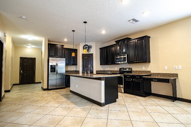 3450 Schoolhouse Rd, Harmony, FL 34773 - photo 6