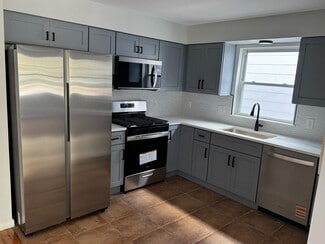 74 Kenmore Ave, Newark, NJ 07106