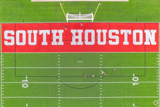 Parks and green spaces provide opportunities for recreation in South Houston.