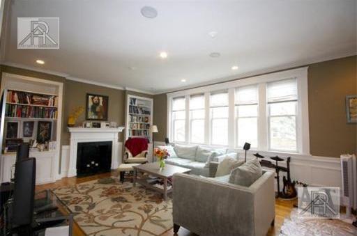 330 Saint Paul St unit 5, Brookline, MA 02446 - photo 6