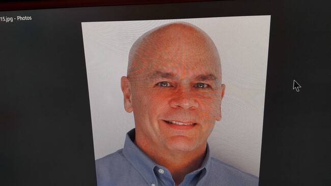 Agent Photo