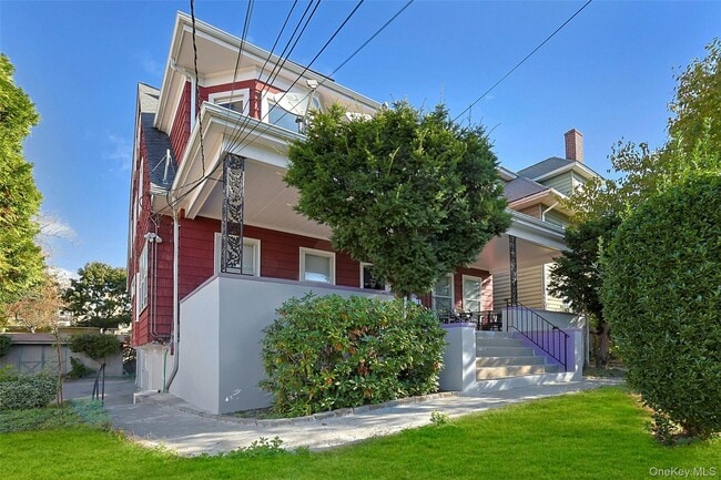 21 Lake Ave, Yonkers, NY 10703 - photo 4