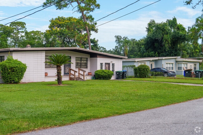Ranch-style homes are commonly seen throughout West Colonial.
