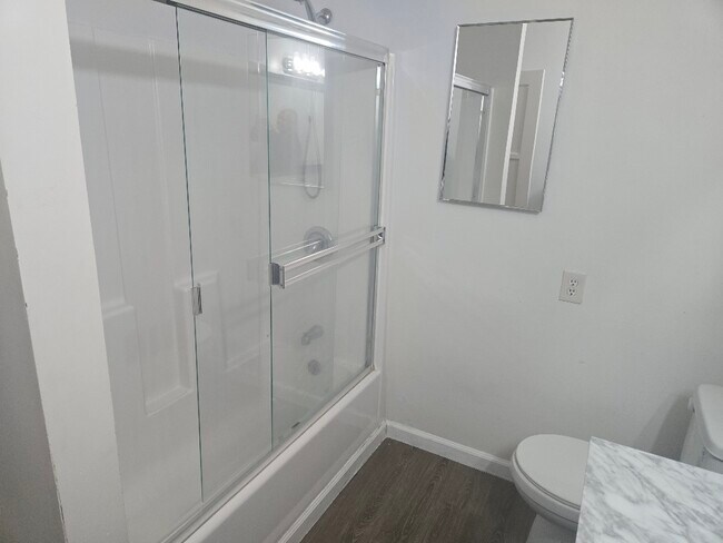 7253 Capps Ave, Reseda, CA 91335 - photo 7