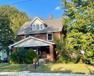 206 Wales Rd NE, Massillon, OH 44646