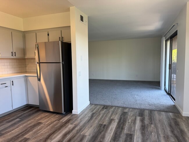 The Highlands - Main Office, La Mesa, CA 91941 - photo 2