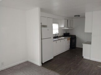 15770 E Colfax Ave, Aurora, CO 80011