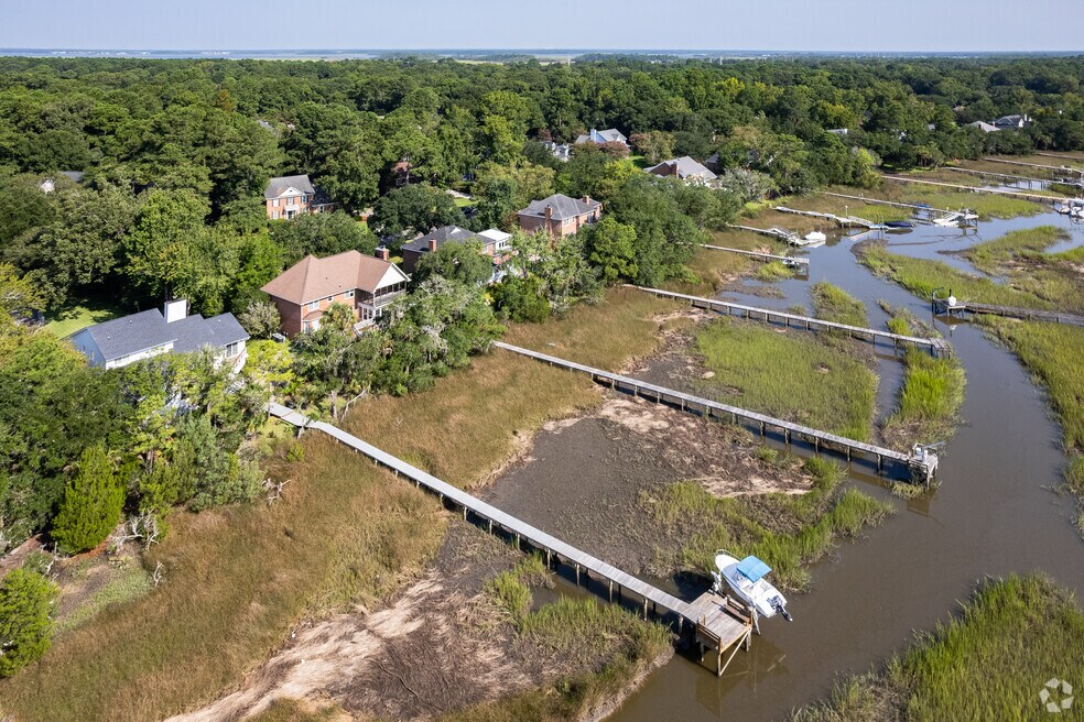 Neighborhood_Longpoint_Final_030624