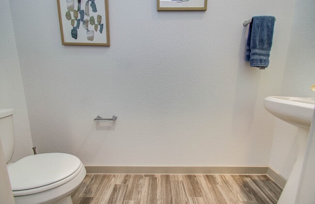 12806 Rainham Ln, Houston, TX 77047 - photo 4