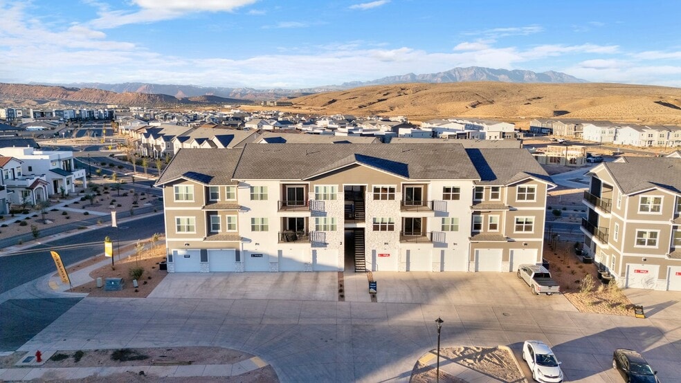 6051 S Silver Birch Ln unit 36950934, Saint George, UT 84790 - photo 1