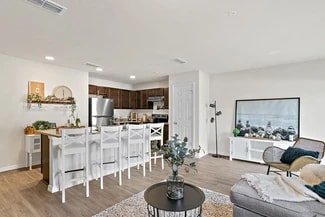 7644 Mailes Ct Unit 201, Jacksonville, FL 32210